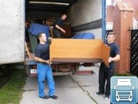 Погрузка мебели в автомобиль