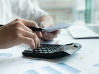 Расчет стоимости таможенной пошлины: порядок подсчета суммы и правила документального оформления